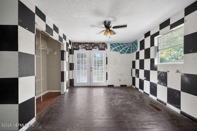 2361 HAPPY Lane, Jacksonville, FL 32218