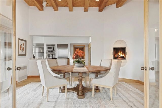 13A Calle Noble, Santa Fe, NM 87506