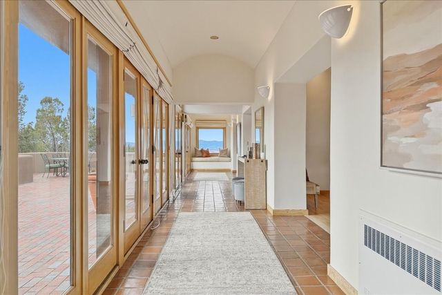 13A Calle Noble, Santa Fe, NM 87506