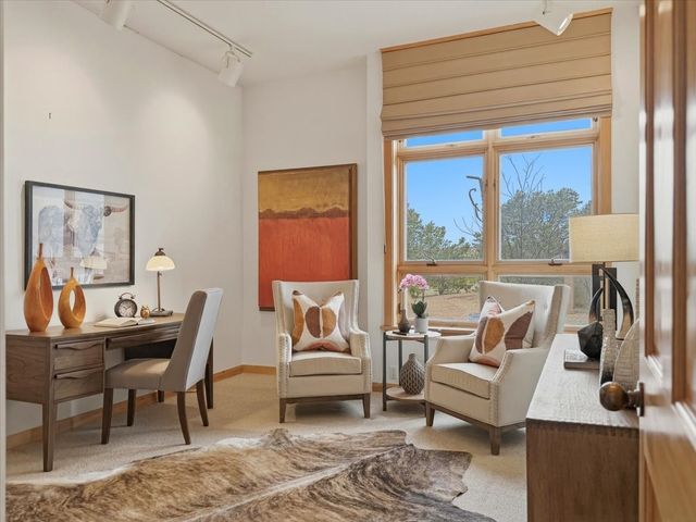 13A Calle Noble, Santa Fe, NM 87506