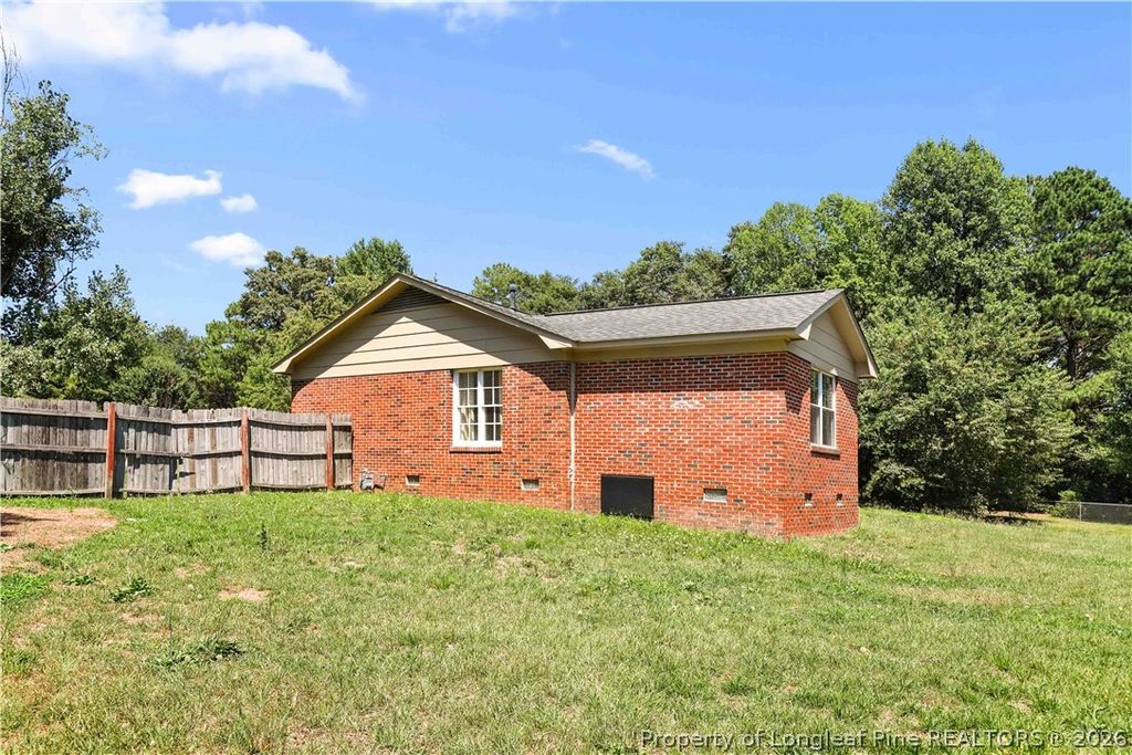 6808 Leeds Court, Fayetteville, NC 28304 — photo 24