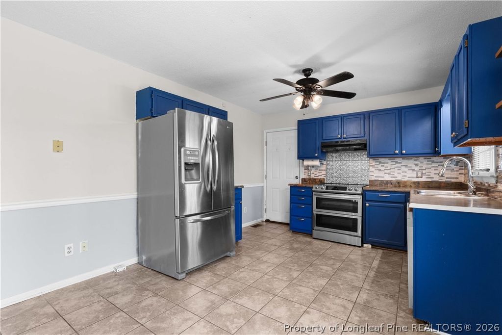 6808 Leeds Court, Fayetteville, NC 28304 — photo 7