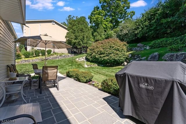 85 Tremont Ter, Wanaque Boro, NJ 07465