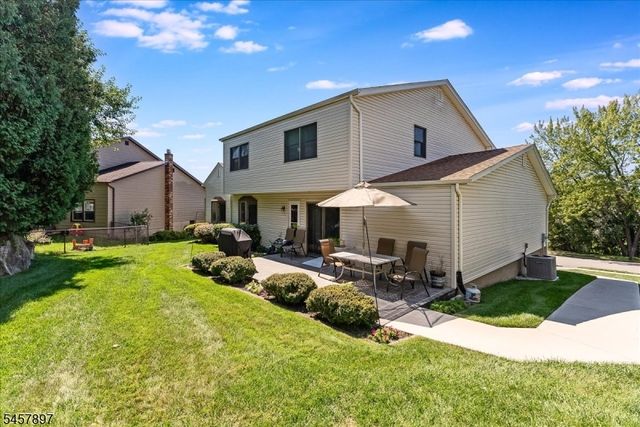 85 Tremont Ter, Wanaque Boro, NJ 07465