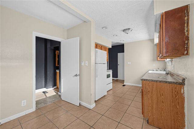 66 Redder Avenue, Dayton, OH 45405