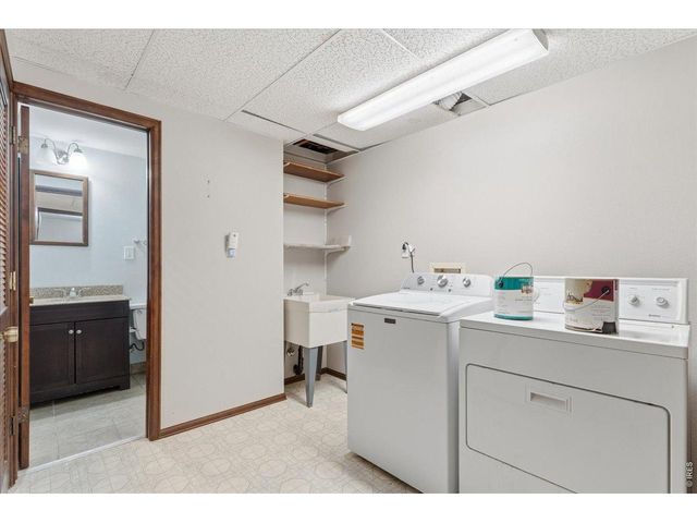 2060 Bennington Cir, Fort Collins, CO 80526