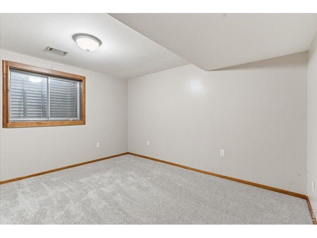 2060 Bennington Cir, Fort Collins, CO 80526