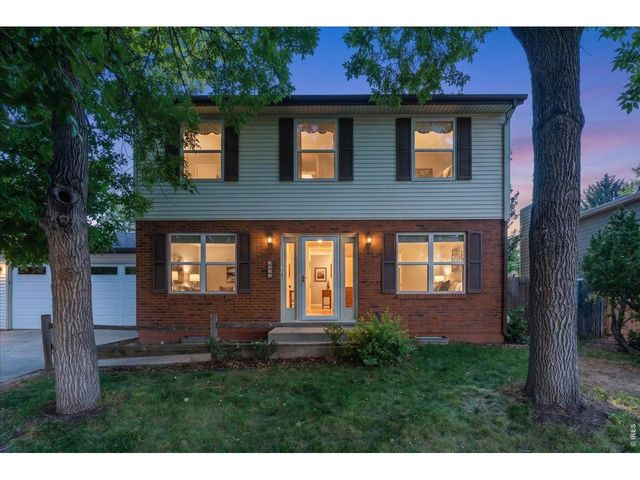 2060 Bennington Cir, Fort Collins, CO 80526