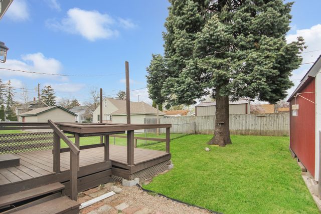 805 E Jefferson Avenue, La Porte, IN 46350