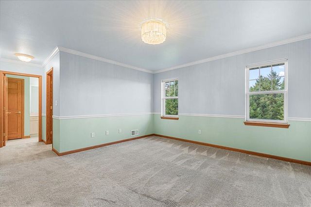 1828 Cloverview STREET, West Bend, WI 53095