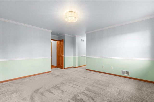 1828 Cloverview STREET, West Bend, WI 53095