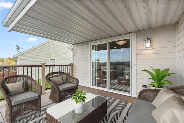 1828 Cloverview STREET, West Bend, WI 53095