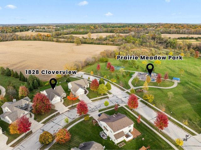 1828 Cloverview STREET, West Bend, WI 53095