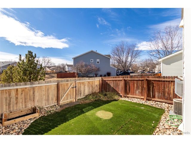 4017 Three Bridges Ct, Loveland, CO 80538