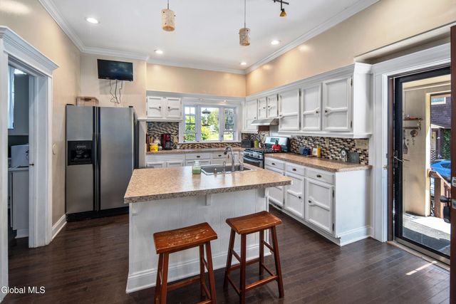 182 Ballston Avenue, Saratoga Springs, NY 12866