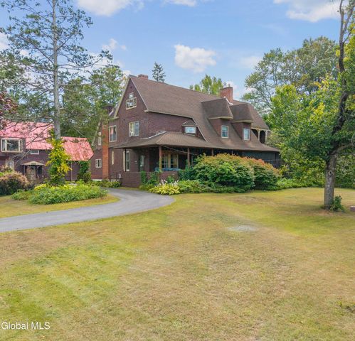 182 Ballston Avenue, Saratoga Springs, NY 12866