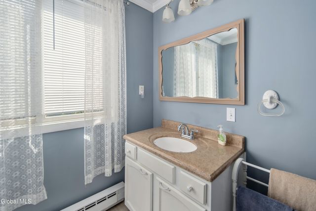 182 Ballston Avenue, Saratoga Springs, NY 12866