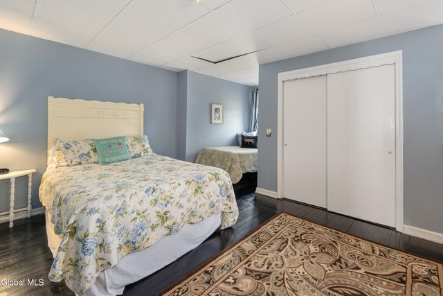 182 Ballston Avenue, Saratoga Springs, NY 12866