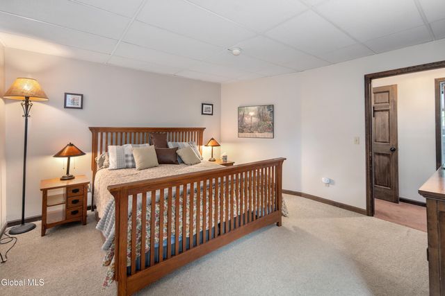 182 Ballston Avenue, Saratoga Springs, NY 12866