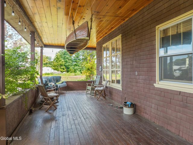 182 Ballston Avenue, Saratoga Springs, NY 12866
