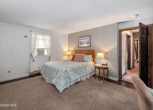 182 Ballston Avenue, Saratoga Springs, NY 12866