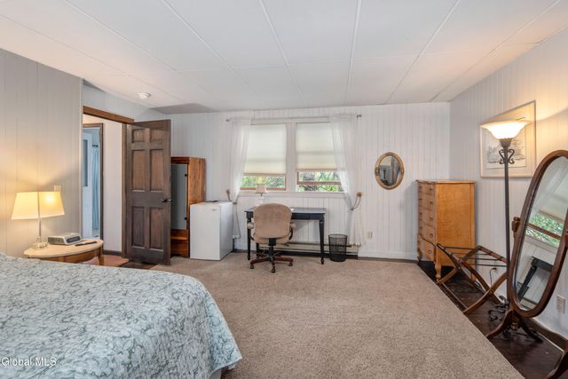 182 Ballston Avenue, Saratoga Springs, NY 12866