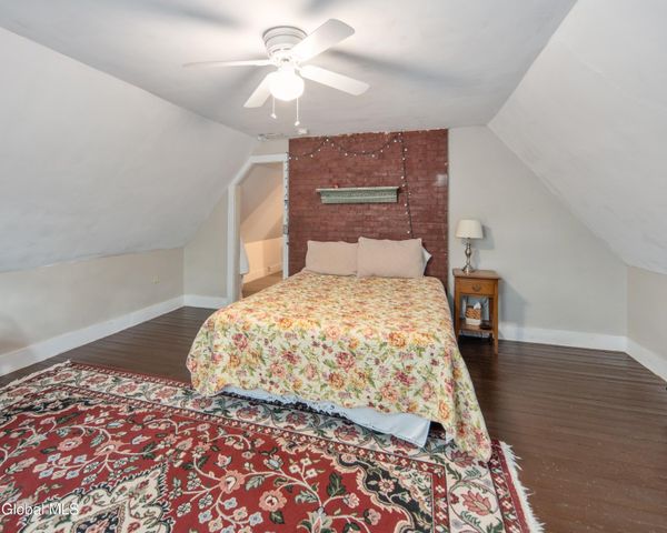 182 Ballston Avenue, Saratoga Springs, NY 12866