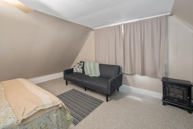 182 Ballston Avenue, Saratoga Springs, NY 12866