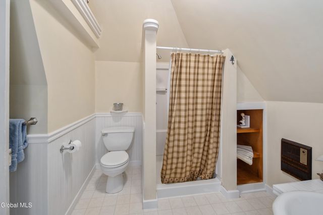 182 Ballston Avenue, Saratoga Springs, NY 12866