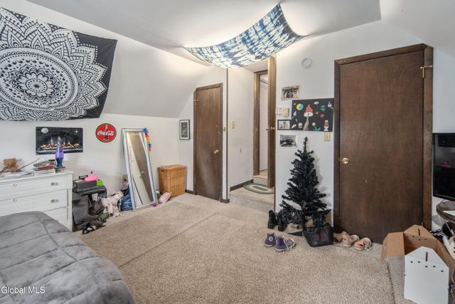 182 Ballston Avenue, Saratoga Springs, NY 12866