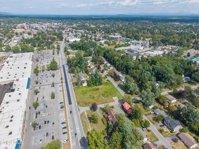 182 Ballston Avenue, Saratoga Springs, NY 12866