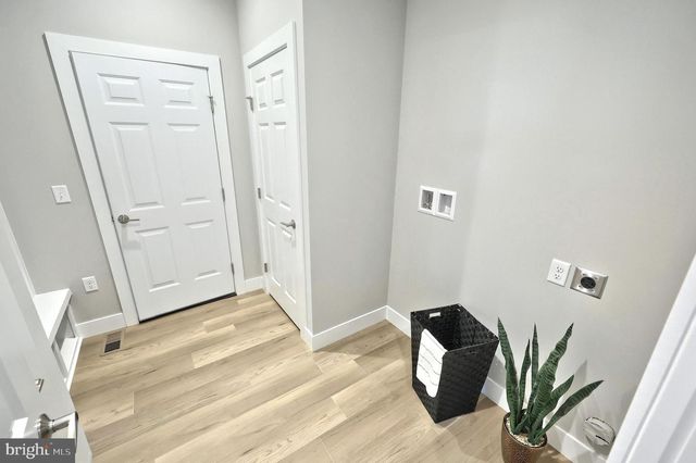 524 WINDING CREEK BLVD, Annville, PA 17003