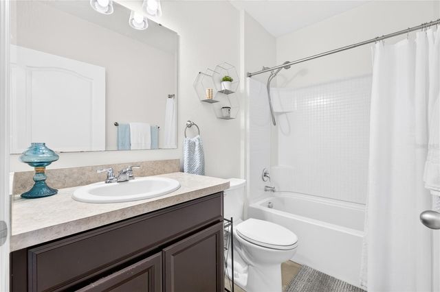 713 BLACK EAGLE DRIVE, Groveland, FL 34736