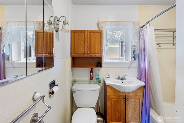 410 S Charleston Avenue, Bremerton, WA 98312