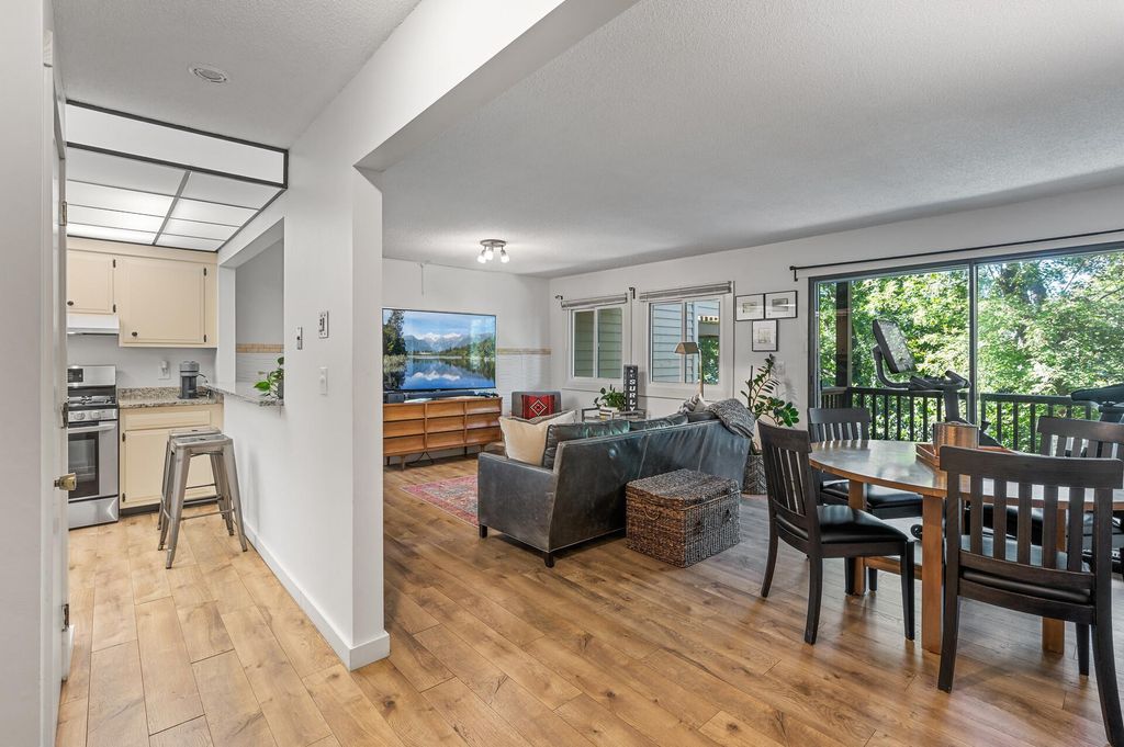 8948 Neill Lake Road 155E, Eden Prairie, MN 55347 — photo 5