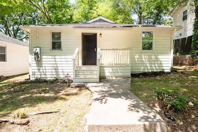 452 PAINES NW Avenue, Atlanta, GA 30318