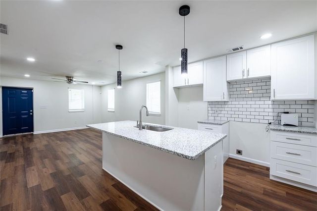 452 PAINES NW Avenue, Atlanta, GA 30318