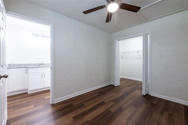 452 PAINES NW Avenue, Atlanta, GA 30318