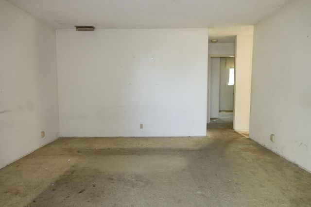 9325 Henley Way, Sacramento, CA 95826