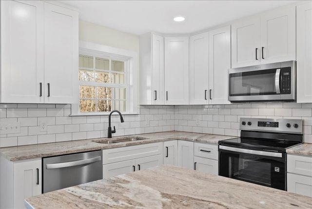 2904 Carol Circle, Rocky Face, GA 30740