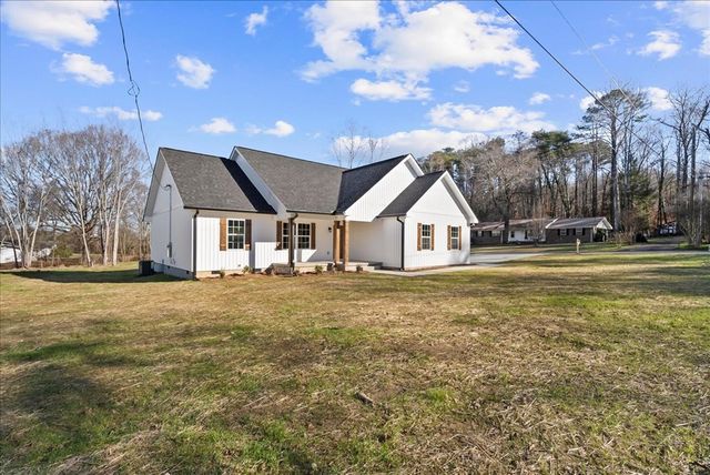 2904 Carol Circle, Rocky Face, GA 30740