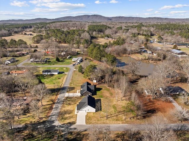 2904 Carol Circle, Rocky Face, GA 30740