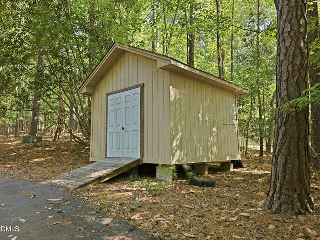 6329 Deerview Drive, Raleigh, NC 27606
