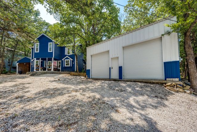 191 Black Forest Drive, Pottsboro, TX 75076