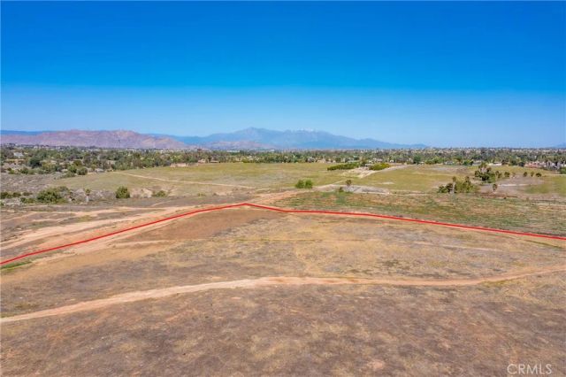 0 Iris, Riverside, CA 92504