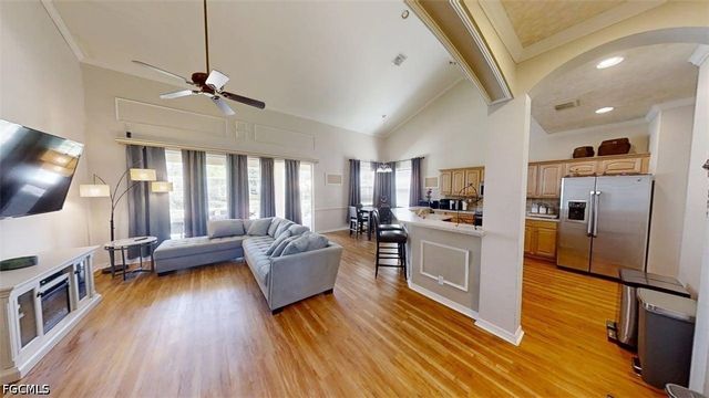 138 Burnt Pine DR, Naples, FL 34119