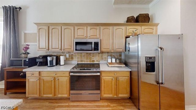 138 Burnt Pine DR, Naples, FL 34119