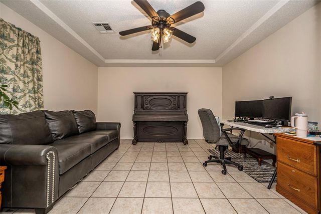 732 E Suera Terrace, Mustang, OK 73064