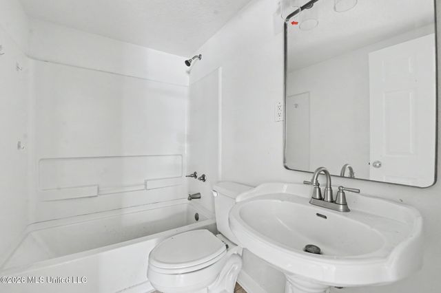 2512 Bahama Drive, Gautier, MS 39553