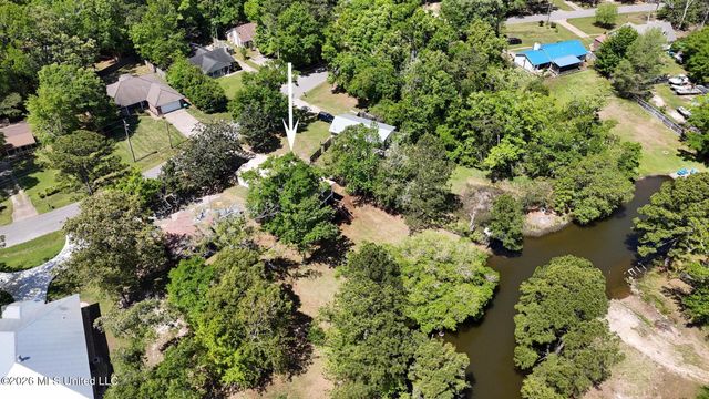 2512 Bahama Drive, Gautier, MS 39553